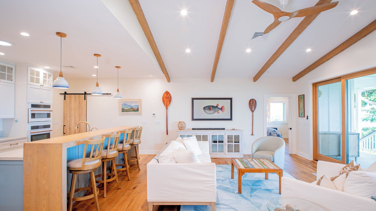 Photo of Livingroom in Mokuleia