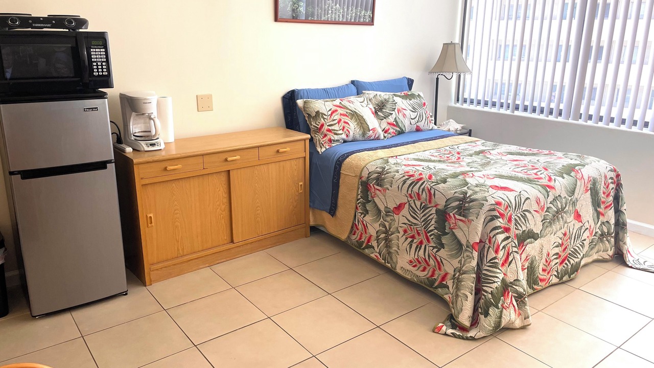 Photo of Bedroom in Waikiki