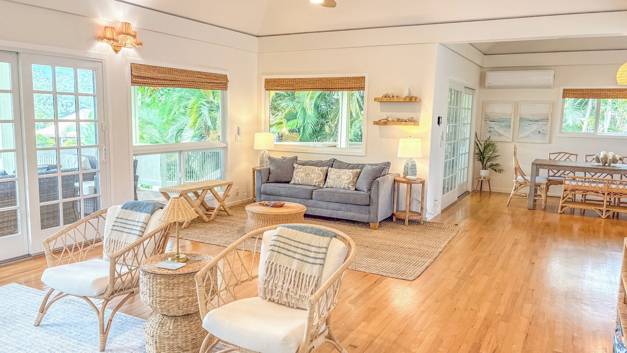 Photo of Livingroom in Princeville