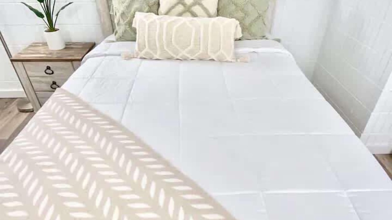 Photo of Bedroom in Punaluu