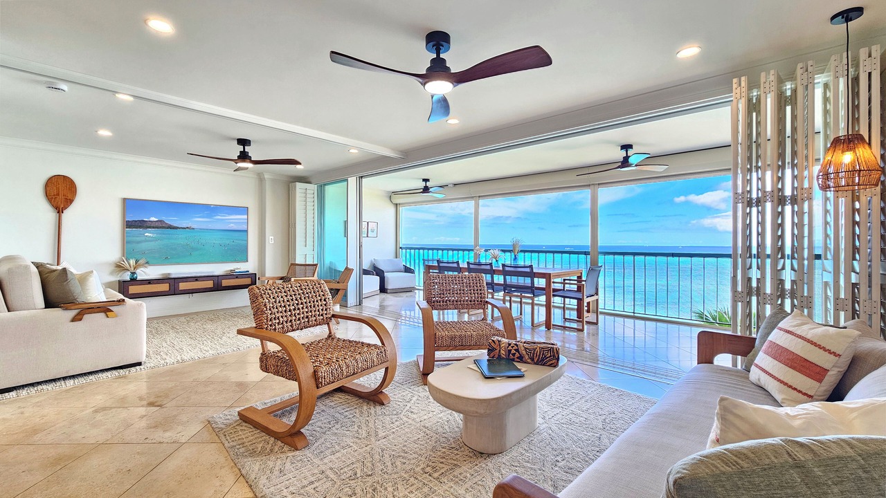 Photo of Livingroom in Diamond Head - Kapahulu - St. Louis