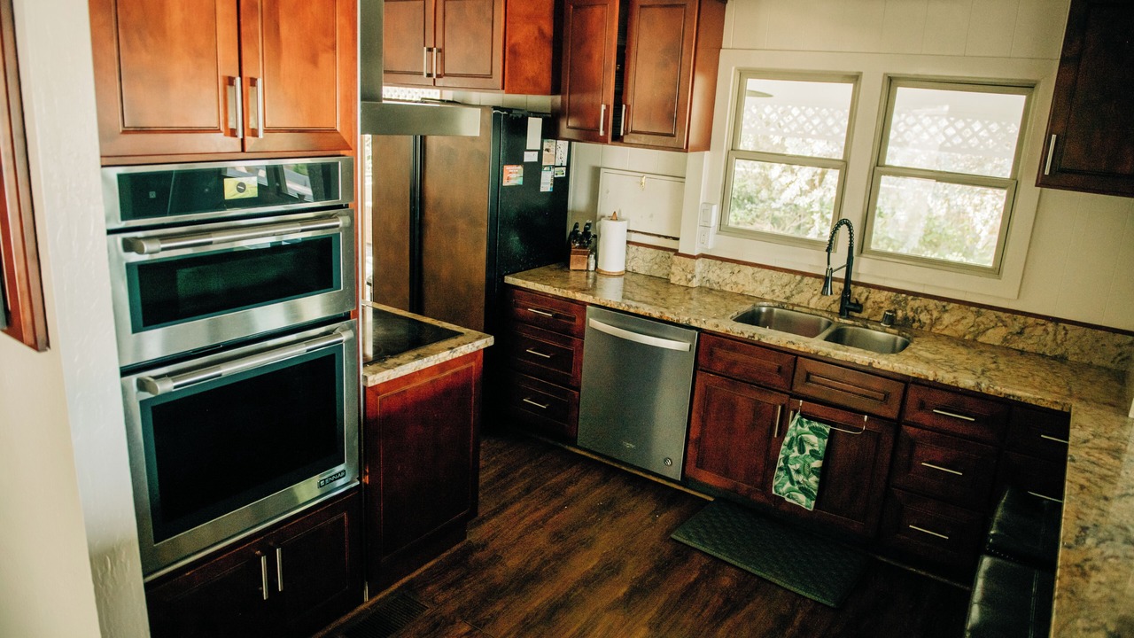 Photo of Kitchen in Punaluu