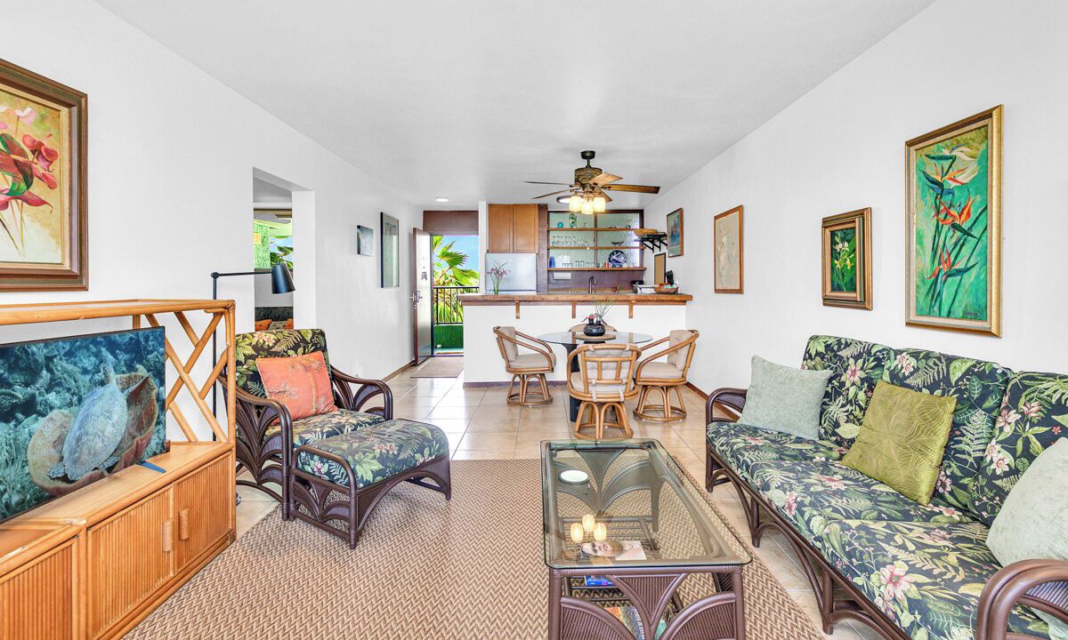 Photo of Livingroom in Hilo