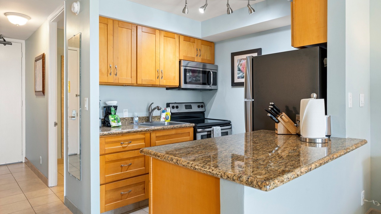 Photo of Kitchen in Historic Lahaina Front Street