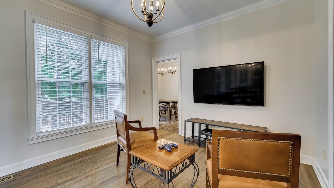 Photo of Livingroom in Evans