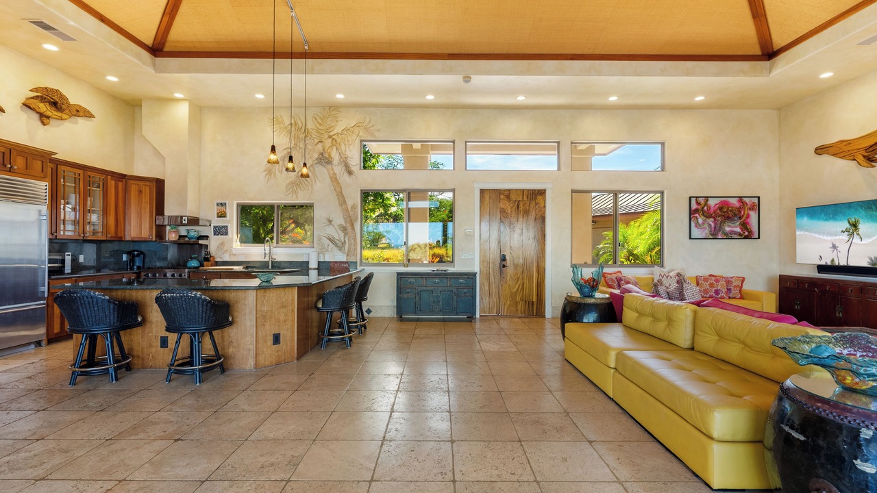 Photo of Livingroom in Kamuela