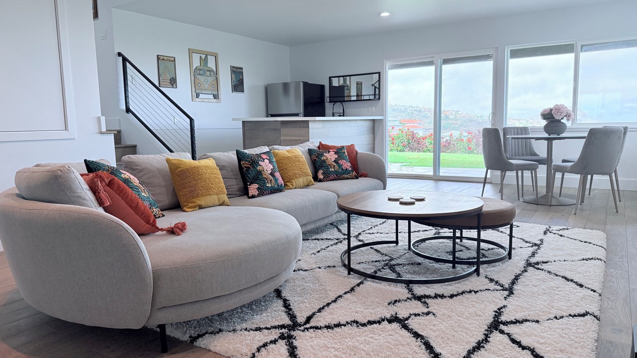 Photo of Livingroom in Waialae Iki Ridge