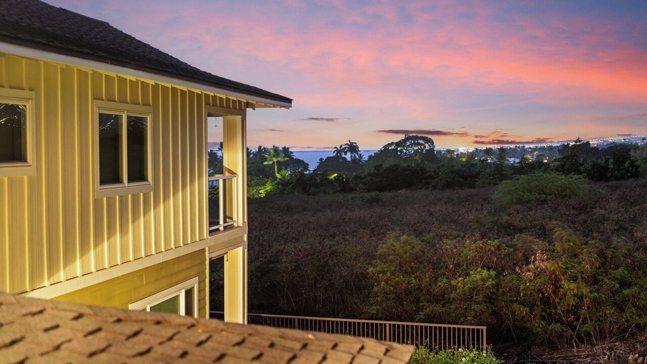 Photo of Outdoor in Kahaluu Bay