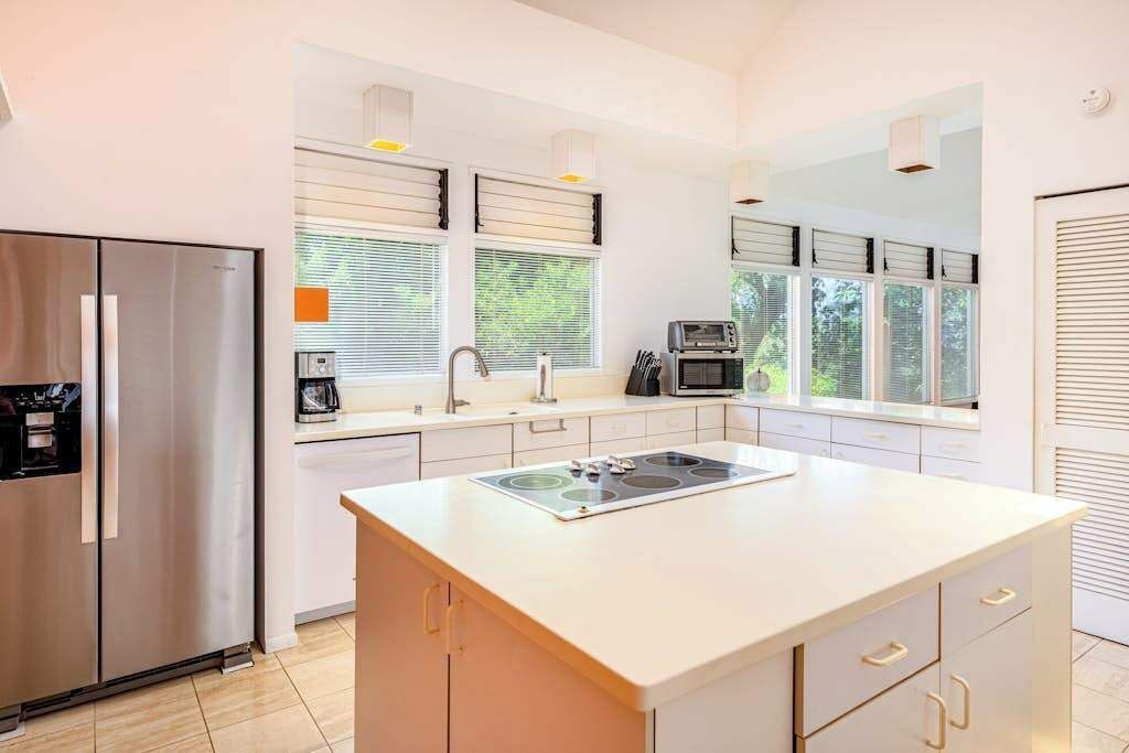 Photo of Kitchen in Waikoloa