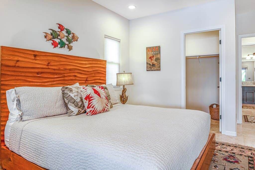 Photo of Bedroom in Alii Heights Mauka