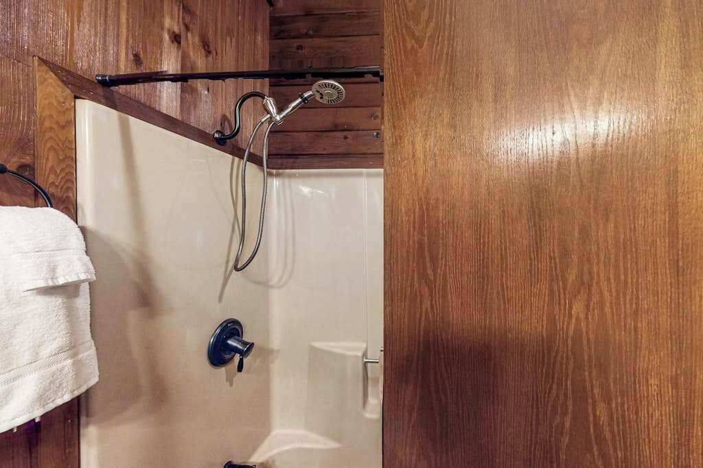 Photo of Bathroom in Volcano