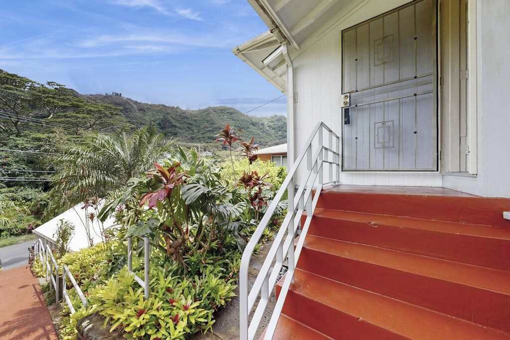 Photo of Outdoor in Kalihi Valley