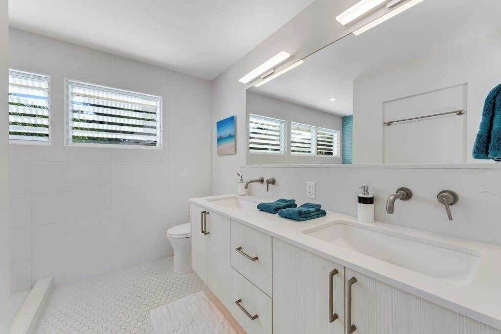 Photo of Bathroom in Kilauea