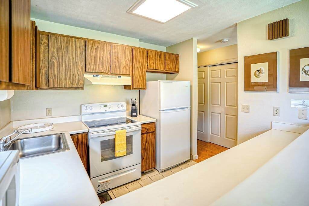 Photo of Kitchen in Kapaa