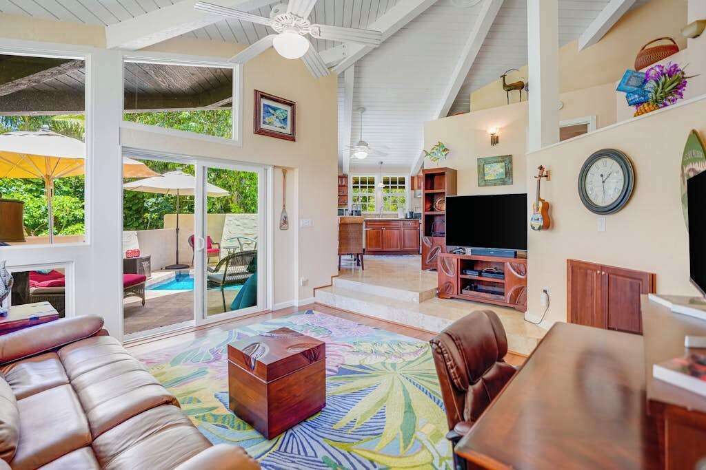 Photo of Livingroom in Princeville