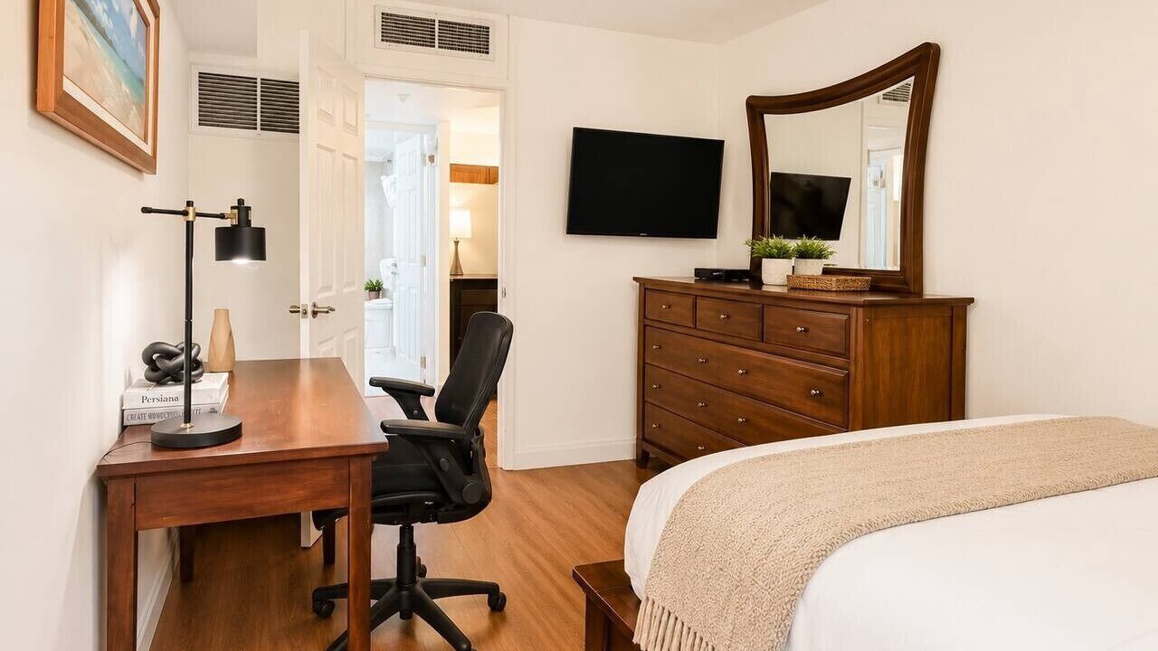 Photo of Bedroom in Downtown Honolulu
