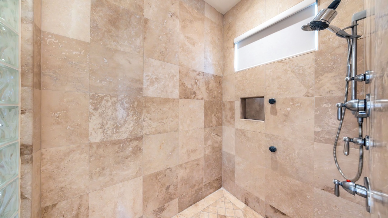 Photo of Bathroom in Kahala