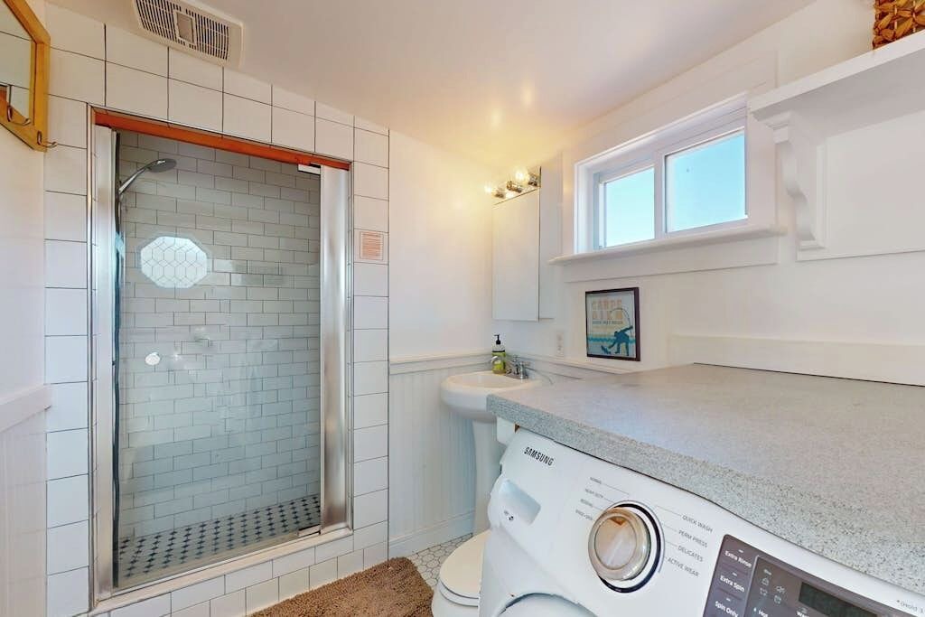 Photo of Bathroom in Newbury