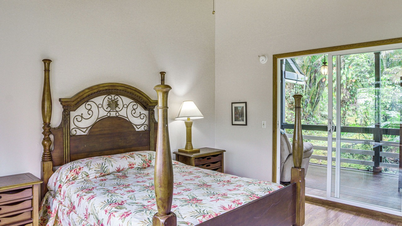 Photo of Bedroom in Hawaiian Acres