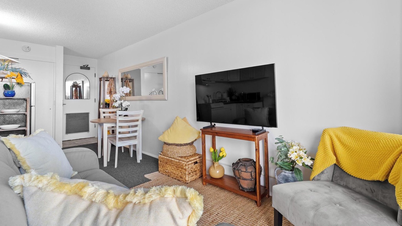 Photo of Livingroom in Hilo