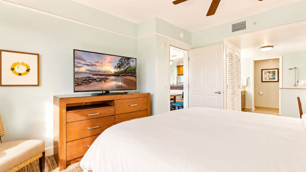 Photo of Bedroom in Poipu