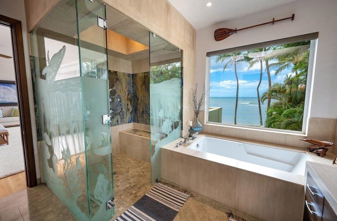 Photo of Bathroom in Halama Street