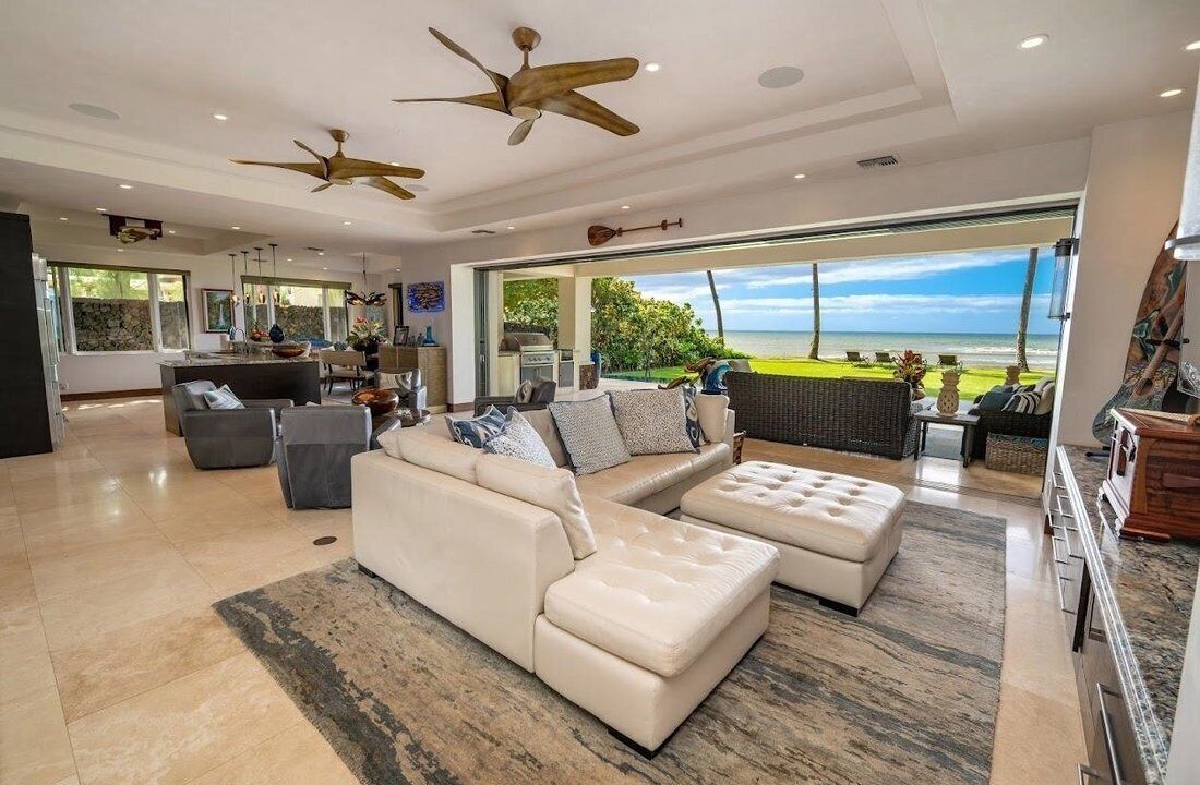 Photo of Livingroom in Halama Street