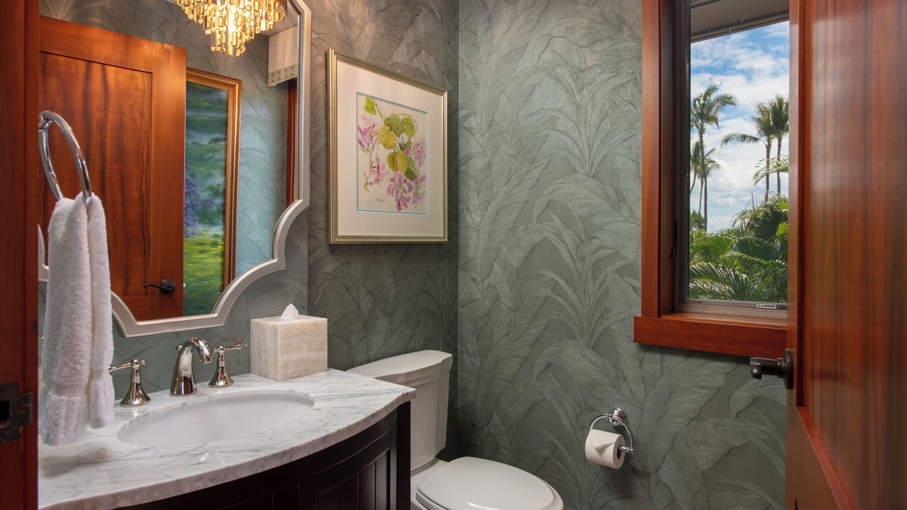 Photo of Bathroom in Kaupulehu