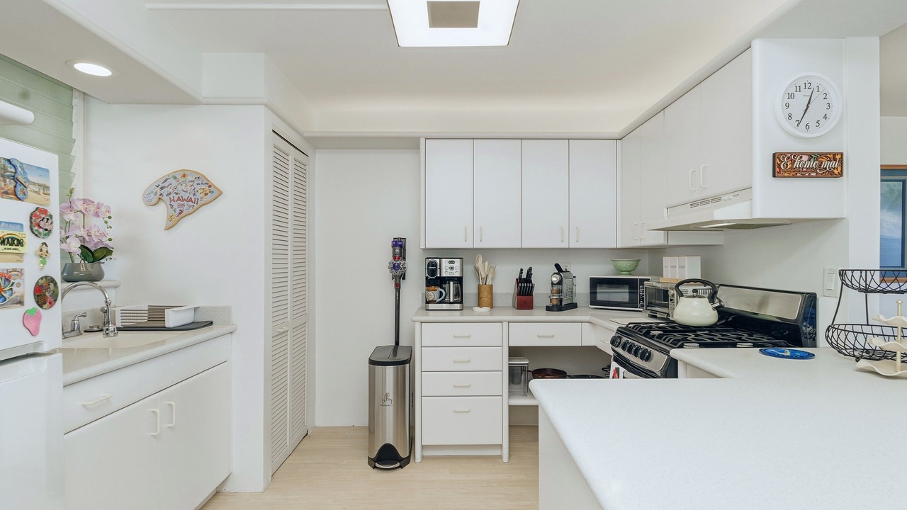 Photo of Kitchen in Diamond Head - Kapahulu - St. Louis