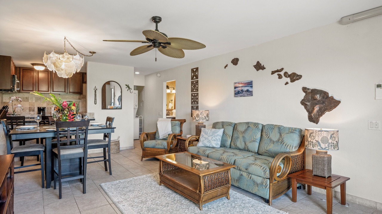Photo of Livingroom in Kahana