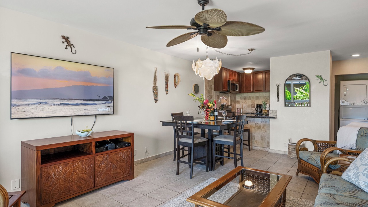 Photo of Livingroom in Kahana