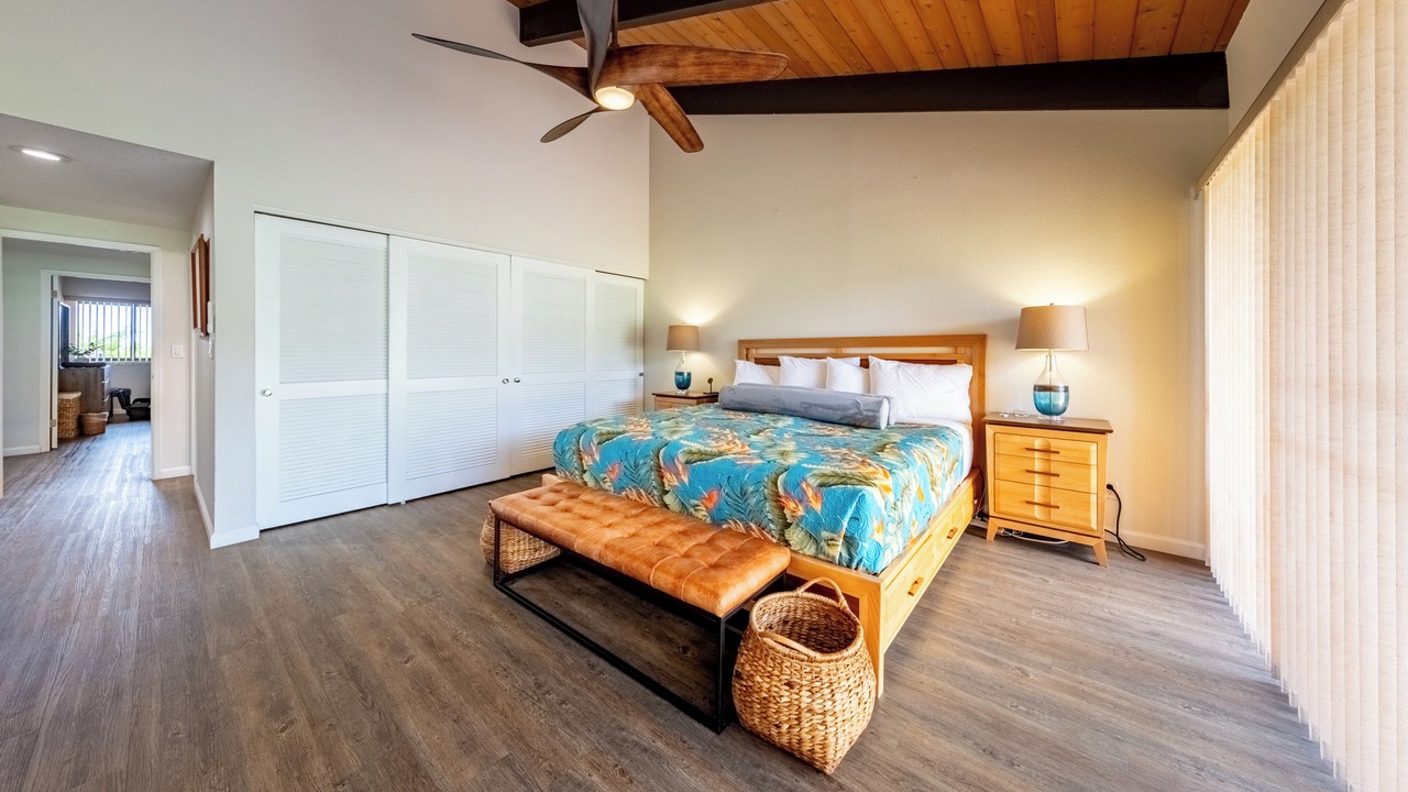 Photo of Bedroom in Kahaluu Bay