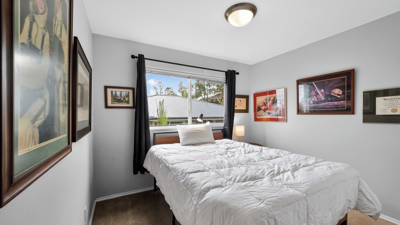 Photo of Bedroom in Hilo
