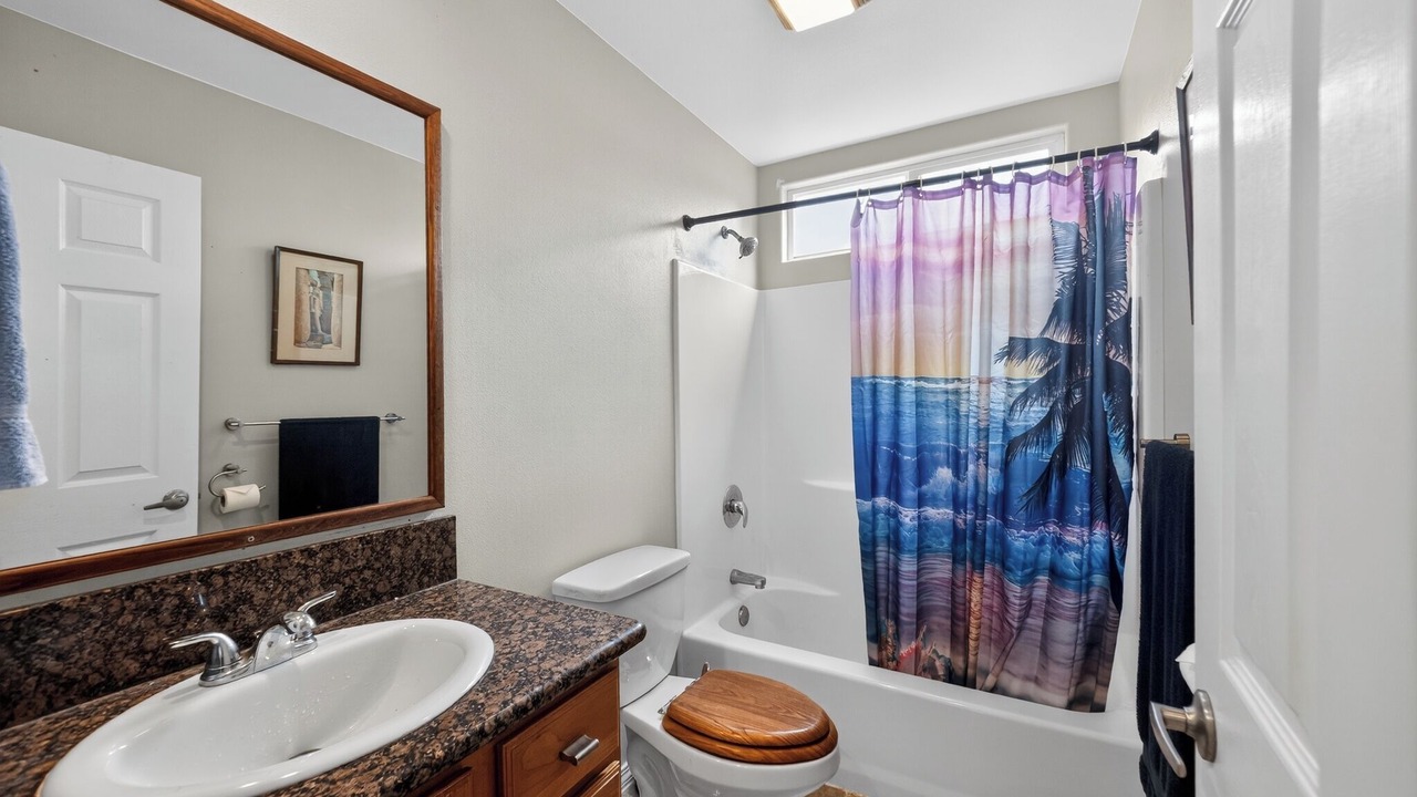 Photo of Bathroom in Hilo