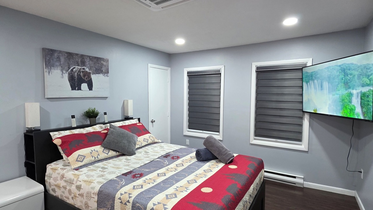 Photo of Bedroom in Riverside Estates
