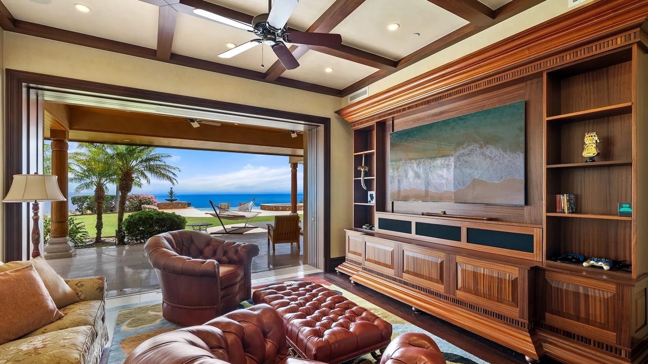 Photo of Livingroom in Lahaina