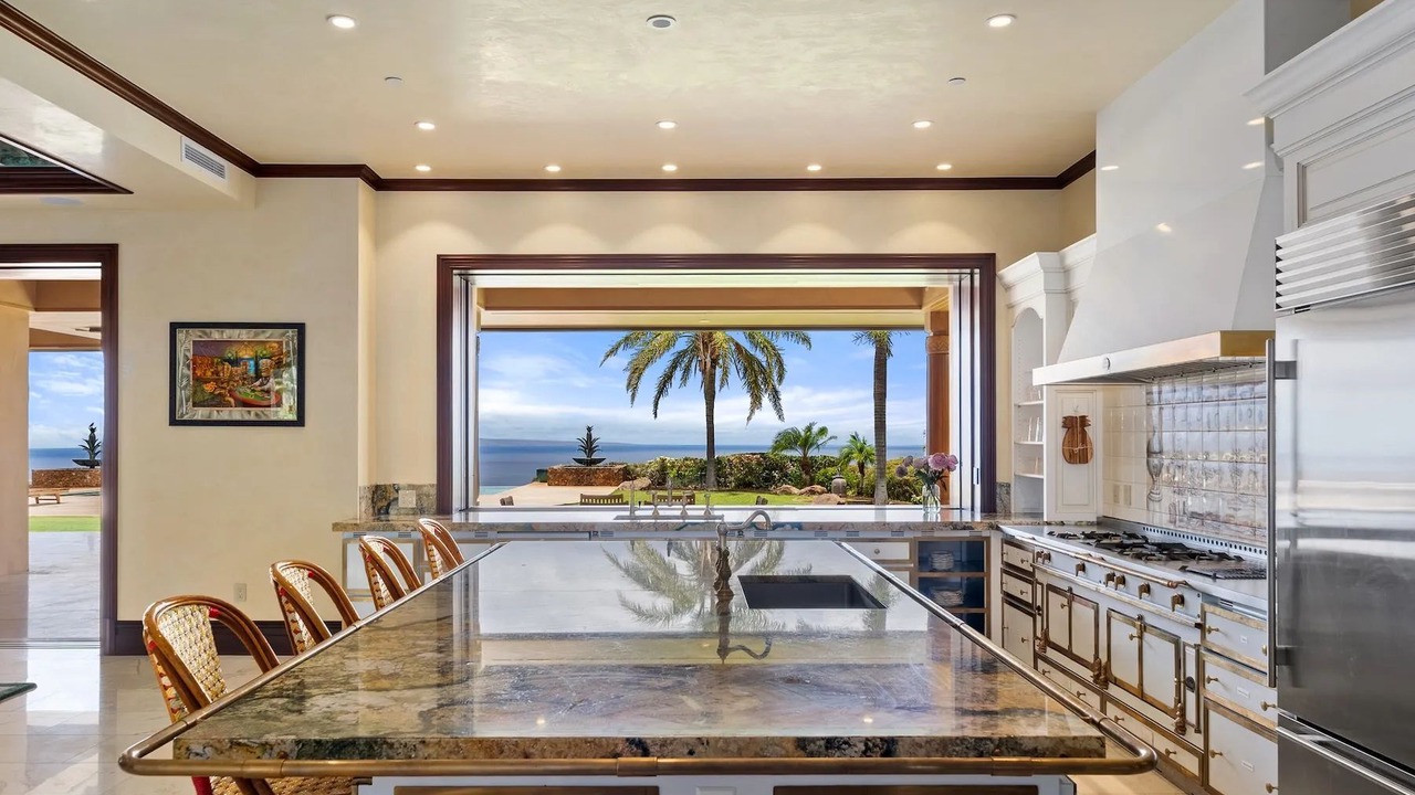 Photo of Kitchen in Lahaina