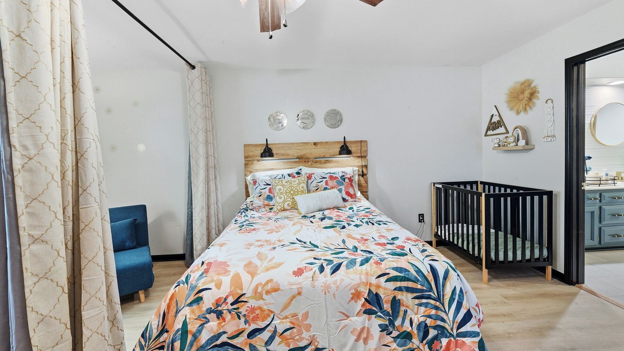 Photo of Bedroom in Waldron