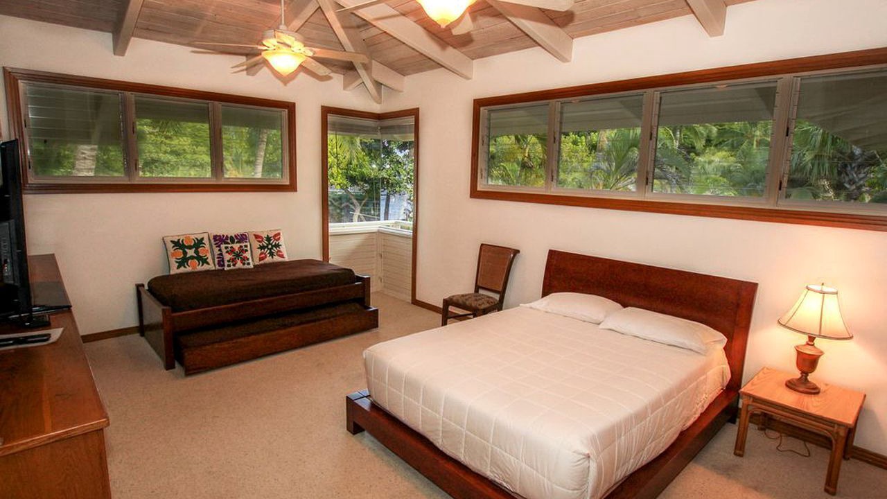 Photo of Bedroom in Kilauea