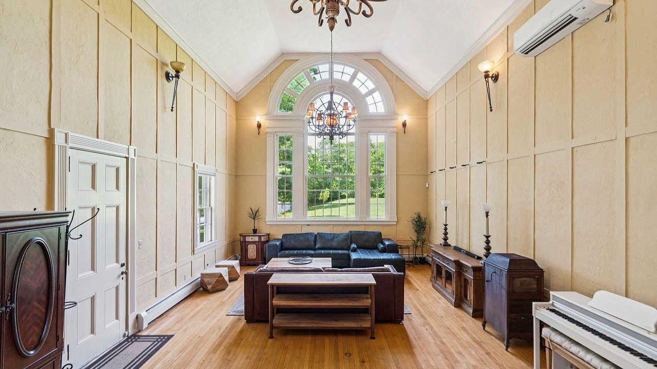 Photo of Livingroom in Guild
