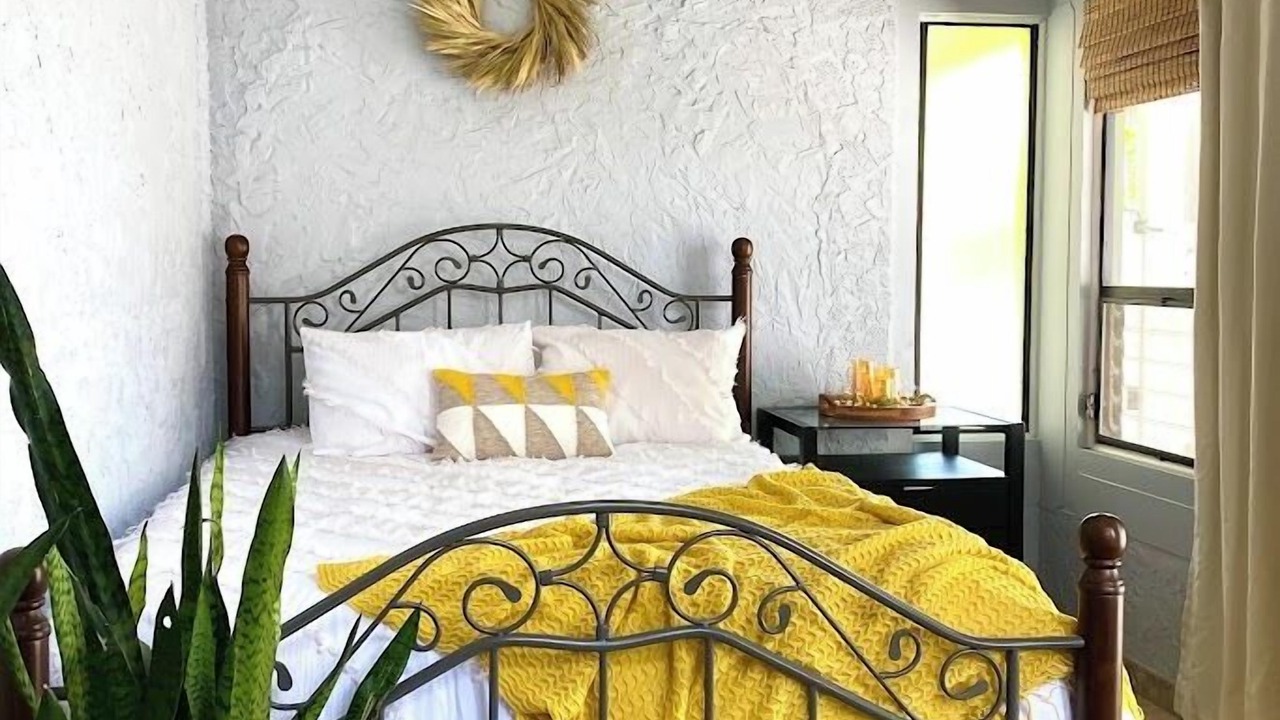 Photo of Bedroom in Hawaii Kai