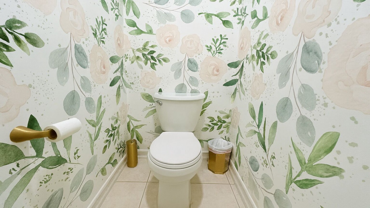 Photo of Bathroom in Punaluu