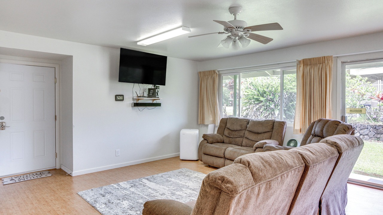 Photo of Livingroom in Hilo