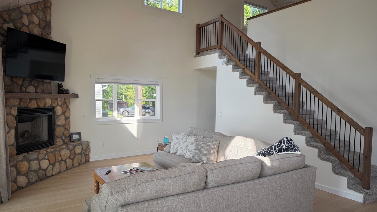 Photo of Livingroom in Crosslake
