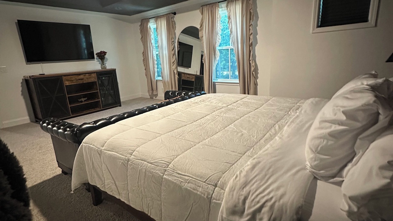 Photo of Bedroom in Lawrenceville