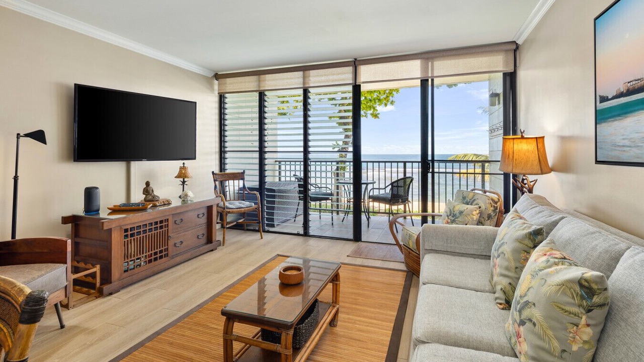 Photo of Livingroom in Waialee