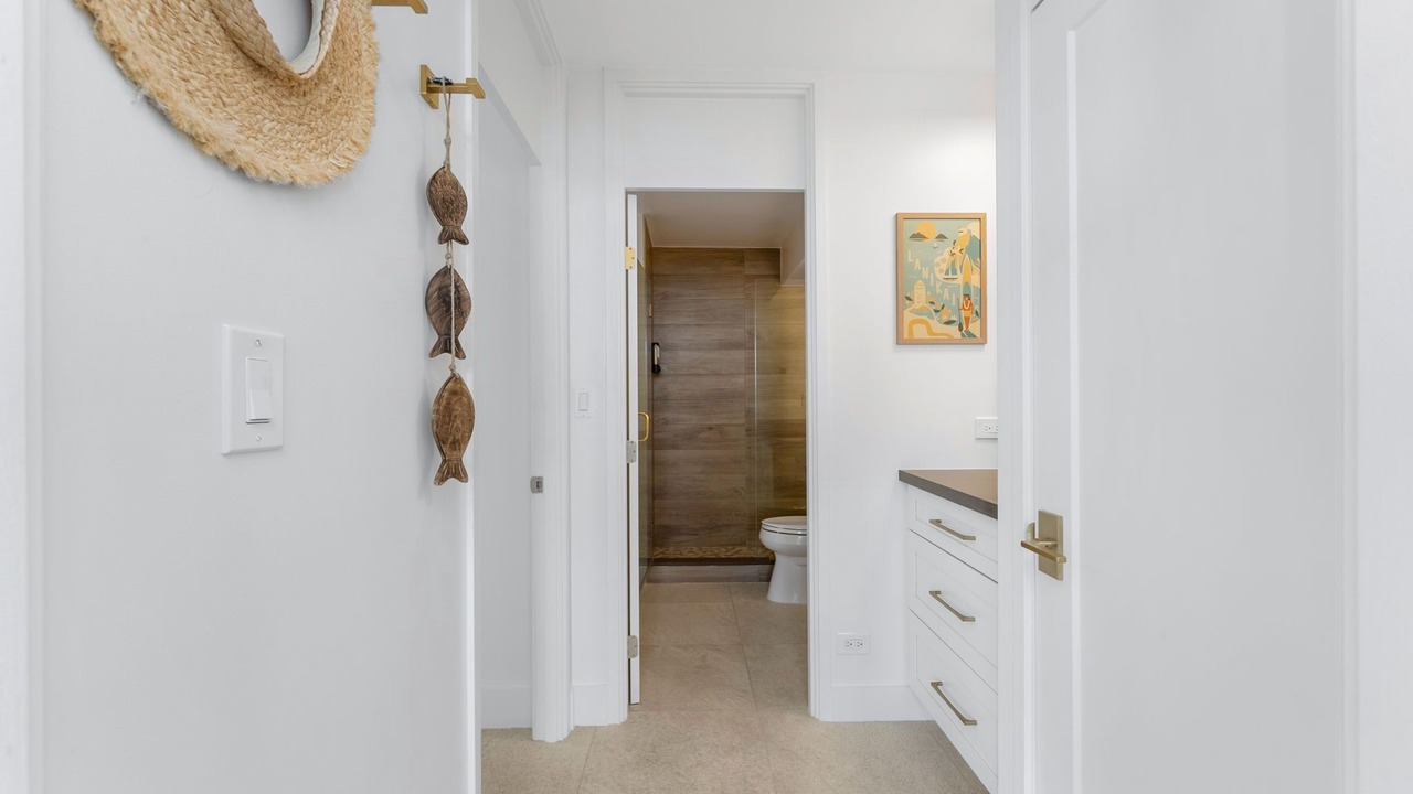 Photo of Bathroom in Waikiki