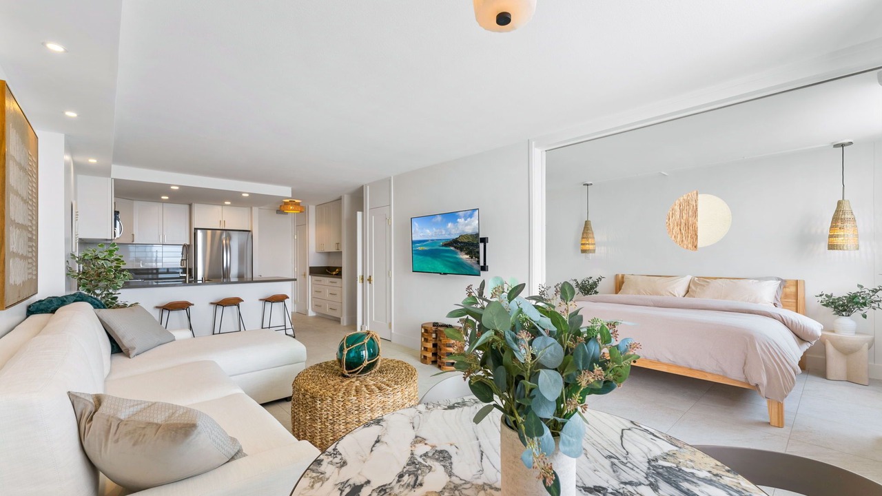 Photo of Bedroom in Waikiki