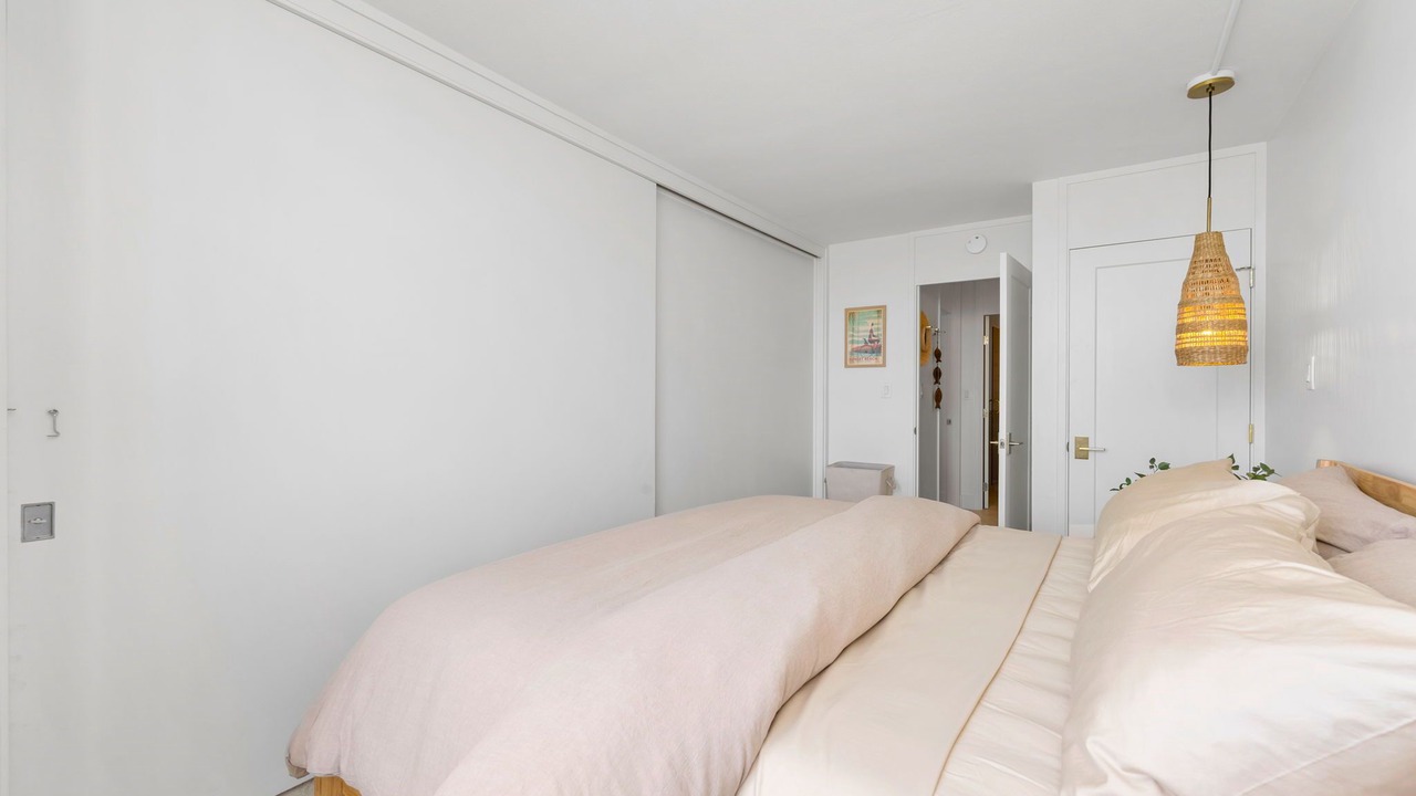 Photo of Bedroom in Waikiki