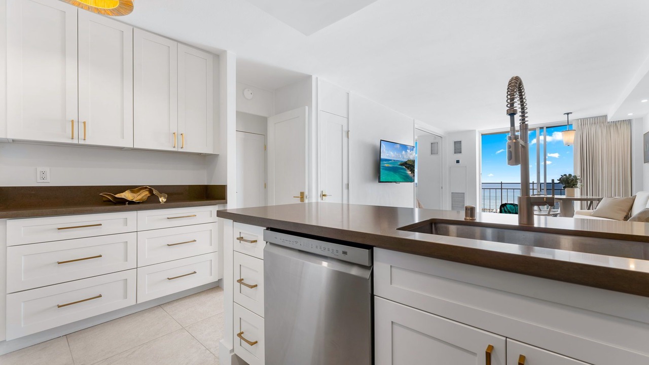 Photo of Kitchen in Waikiki
